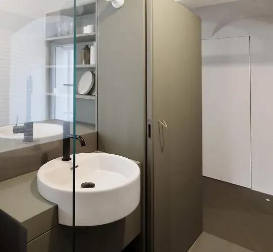 Entzueckende Kleine * Linz